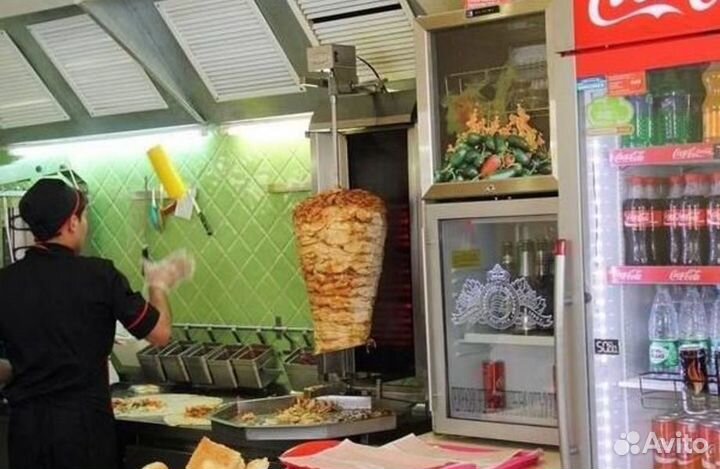 Кафе-шаурма в 200 метрах от метро