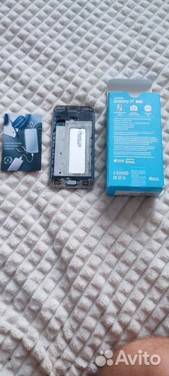 Телефон samsung galaxy J7