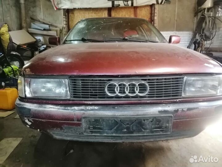 Передний бампер Audi 80 b3 всборе