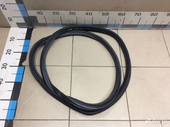 Уплотнитель двери задний левый Bmw 6-Serie Gt G32