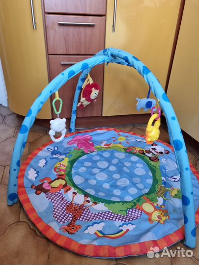 Развивающий коврик для новорожденных