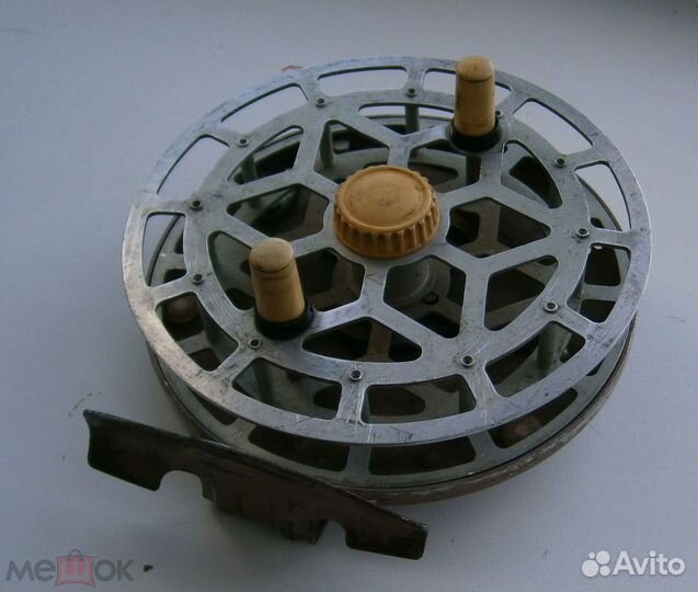 Катушка инерционная рыболовная Военохот СССР