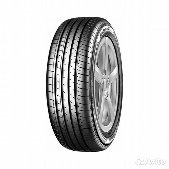 Yokohama BluEarth-XT AE61 235/55 R17