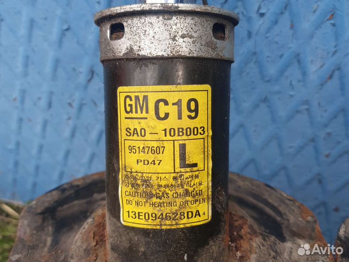 Амортизаторы передние шевроле каптива