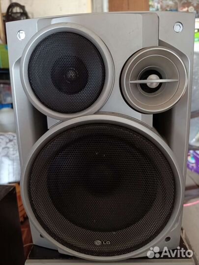 Акустические колонки LG, Panasonic, Elenberg