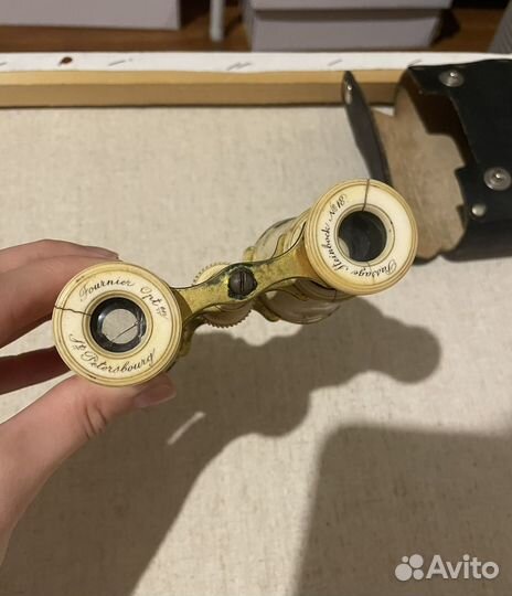 Бинокль театральный