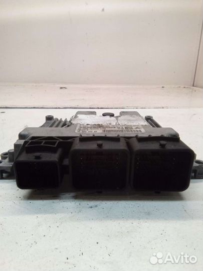 Блок управления двигателем Peugeot 308 1