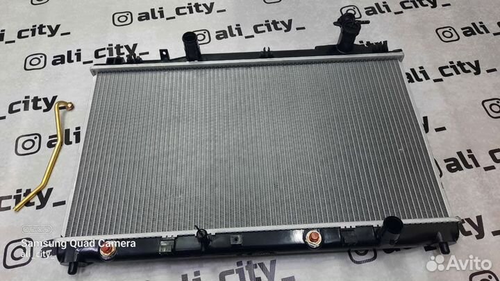 Радиатор охлаждения Камри 40 Sat