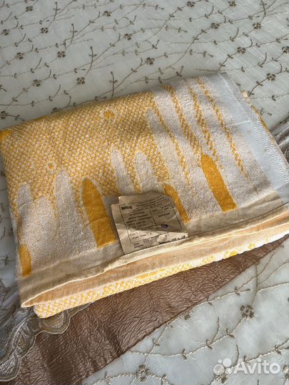 Новое махровое полотенце