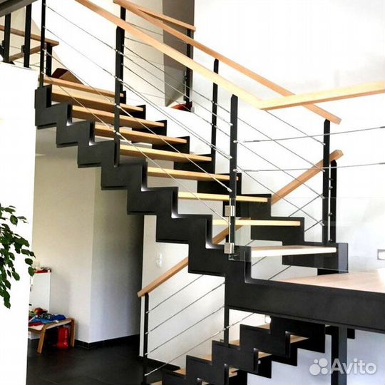 Лестница прямая под ключ