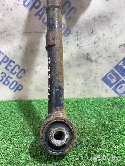 Рычаг подвески задний левый Toyota Mark X седан