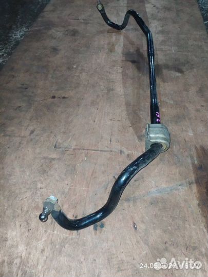 Стабилизатор передний Bmw 3 E90 N46B20BA 2005