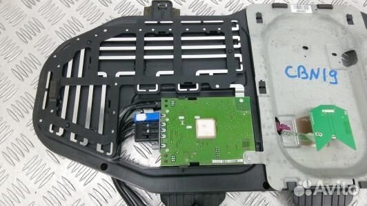 Антенна mercedes benz M-class W164 (CBN19WF01)