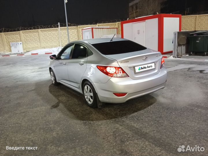 Hyundai Solaris 1.6 AT, 2011, 225 800 км
