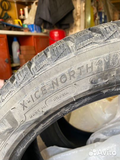 Michelin X-Ice North 4 235/45 R18 98T