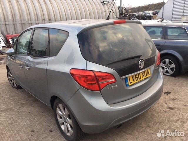 Разбор на запчасти Opel Meriva 2010