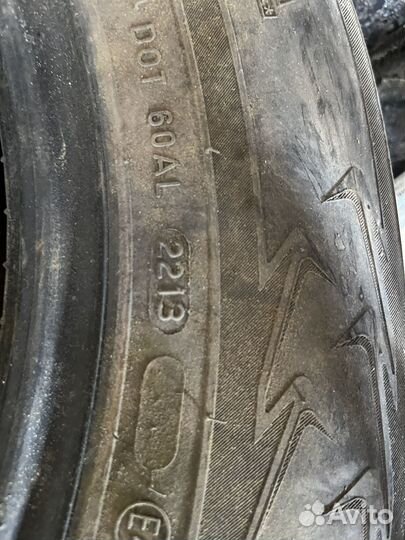 Nokian Tyres Hakkapeliitta 7 215/60 R16 99T