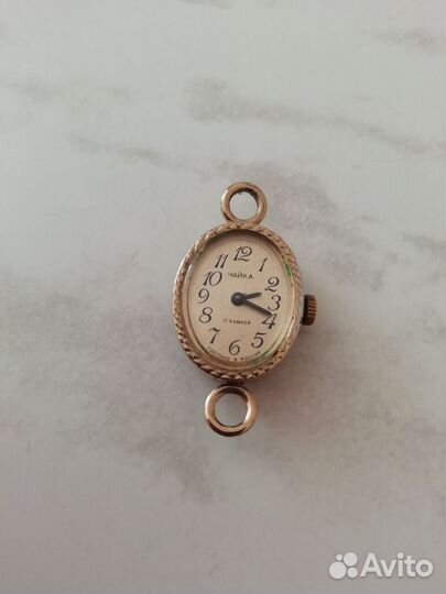 Часы женские чайка