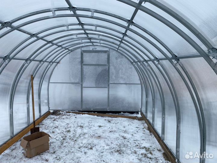 Теплица y-5197