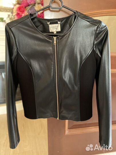 Женский пиджак (бомбер) concert club 46 (М)