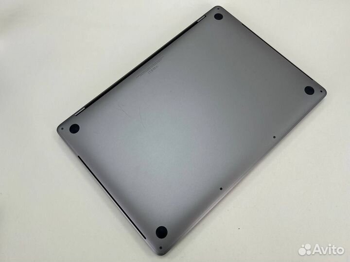 MacBook Pro 15 2019 i9/16Gb/512SSD. гарантия