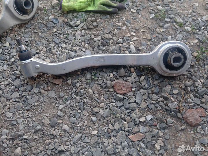 Рычаг передней подвески нижний левый мерседес cL