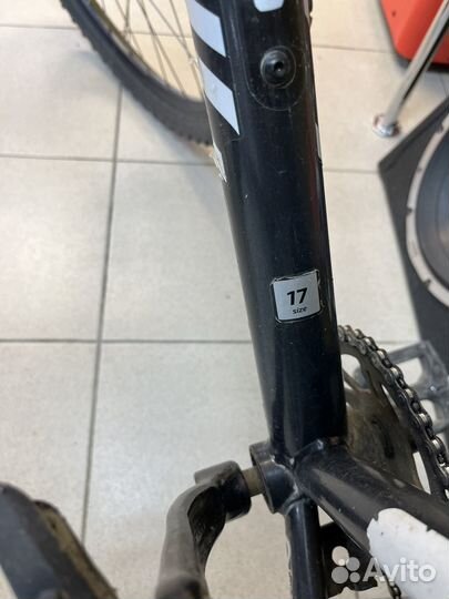 Горный велосипед specialized 27,5