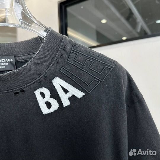 Футболка Balenciaga черная оверсайз хит 2024