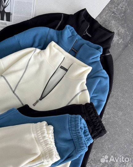 Спортивный костюм женский теплый