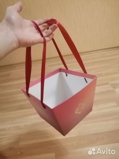 Коробка для цветов, подарков