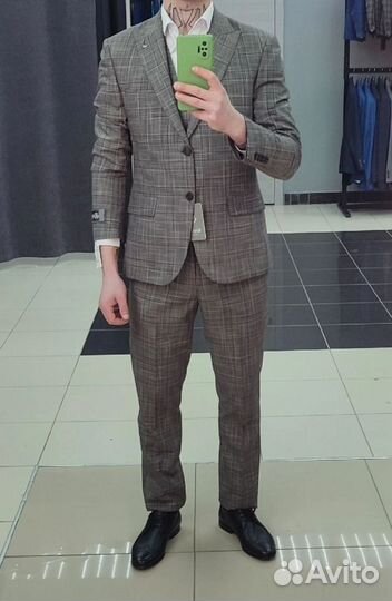 Мужской костюм