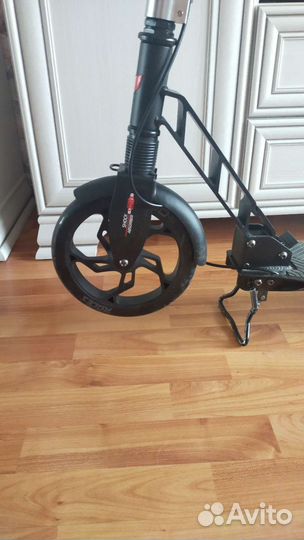 Самокат взрослый с большими колесами