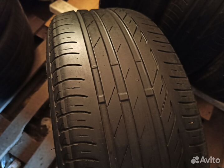 Bridgestone Turanza T001 215/55 R17