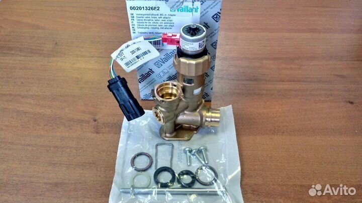 Трехходовой клапан Vaillant turboTEC, atmoTEC