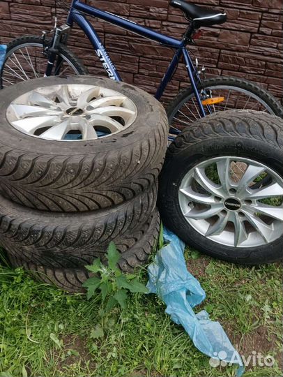 R15 Sava Eskimo Stud 205/65, PCD 5x100 DIA 15