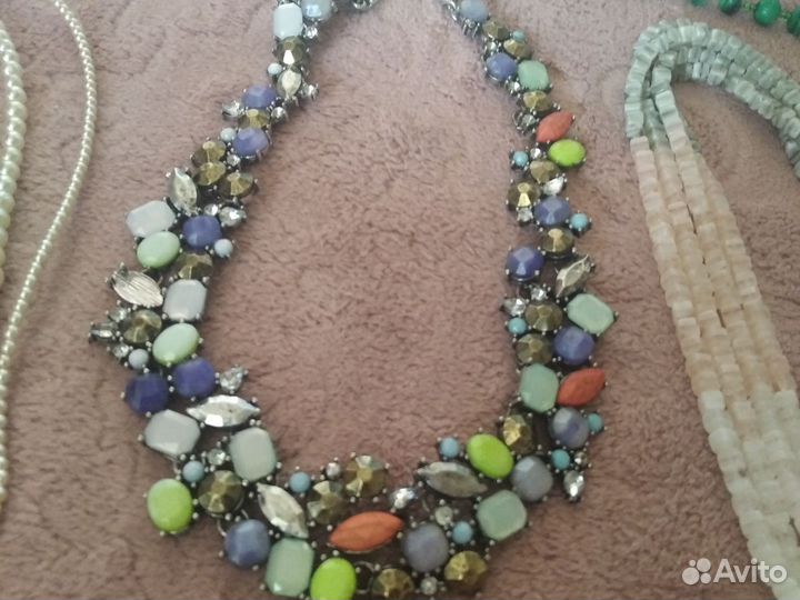 Бусы из натуральных камней