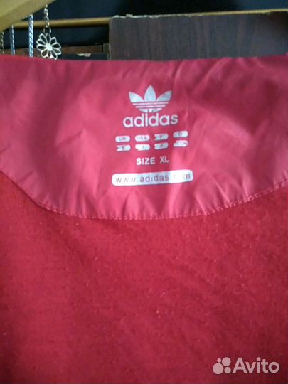 Продам спортивную кофту