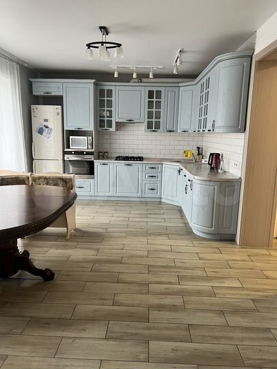 Коттедж 146 м² на участке 10 сот.