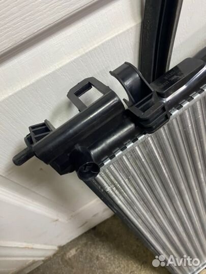 Радиатор охлаждения двигателя Opel Corsa