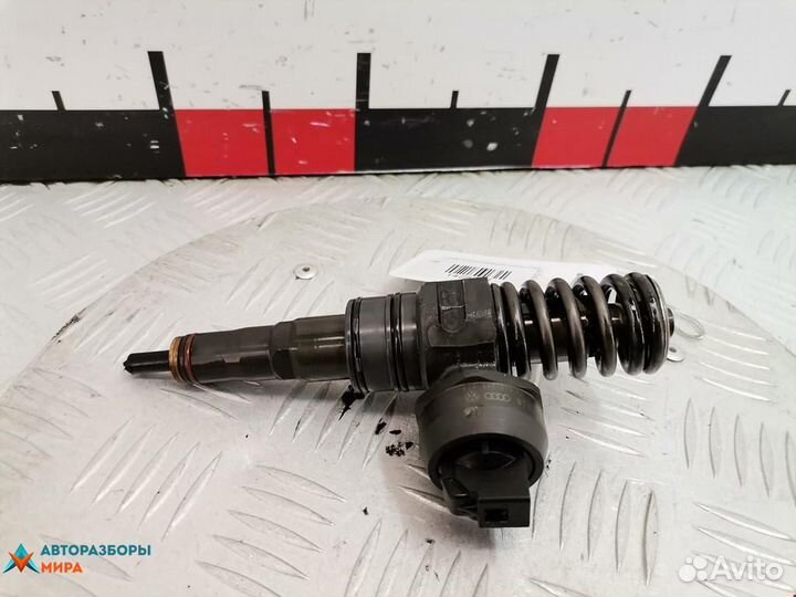 Форсунка Skoda Fabia 2 (5J) 2008 038130073AG