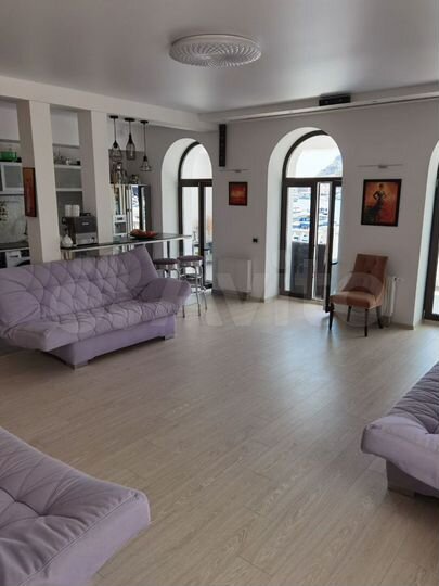 3-к. квартира, 120 м², 2/3 эт.
