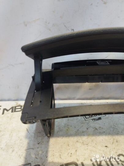 Бардачок центральной консоли Mercedes W221 Rest