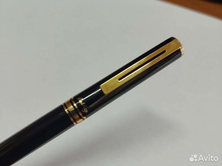 Перьевая ручка Platinum с золотым пером