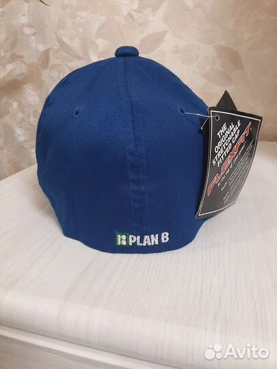 Бейсболка Plan B skateboarding