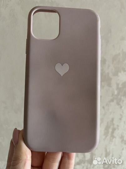 Чехол на iPhone 11