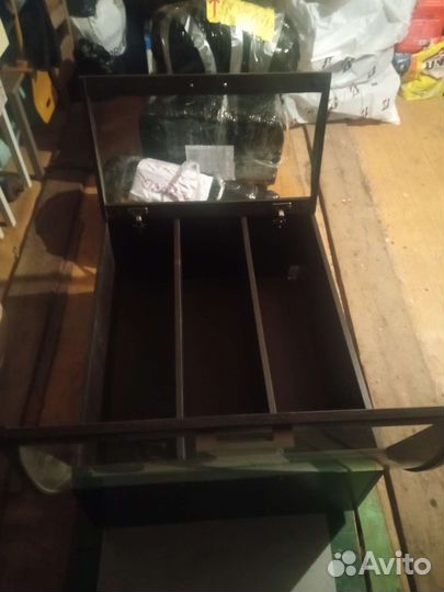 Шкаф витрина, буфет, сервант для посуды