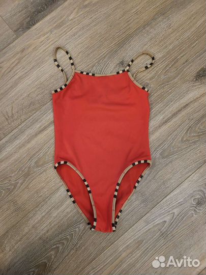 Купальник Burberry 6