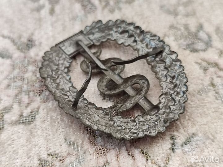 Винтажный знак медик бундесвер Germany