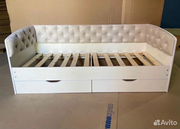 Кровать детская