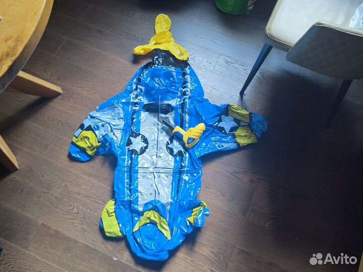 Надувной самолёт для плавания